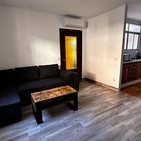Centrico Con Patio Privado Y Terraza Ideal Grupos דירה